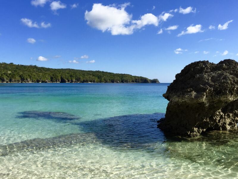 Czy są loty bezpośrednie z Polski na Vanuatu i ile mogą trwać?