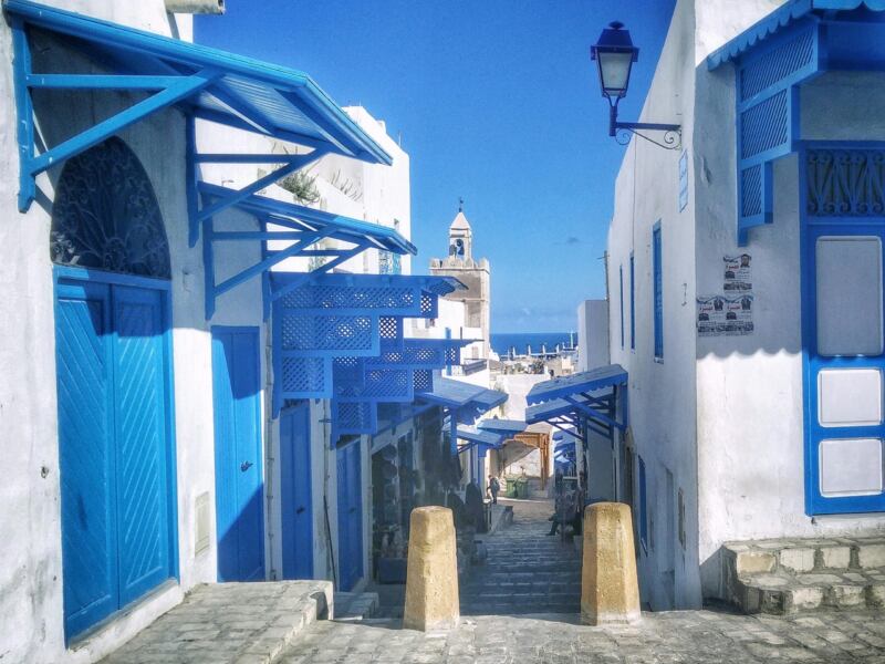 Czarterowe kontra rejsowe - z których lotów lepiej skorzystać?