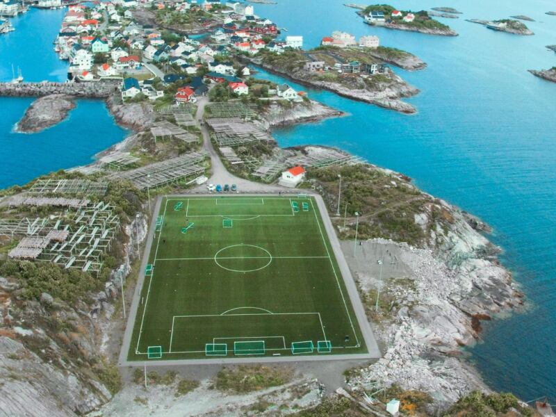 Czarterowe kontra rejsowe - z których lotów lepiej skorzystać?